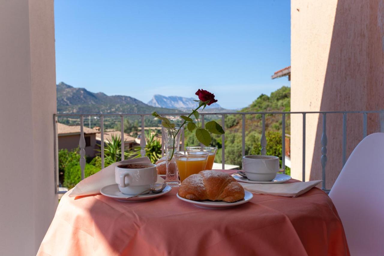 B&B Lu Lioni San Teodoro  Extérieur photo